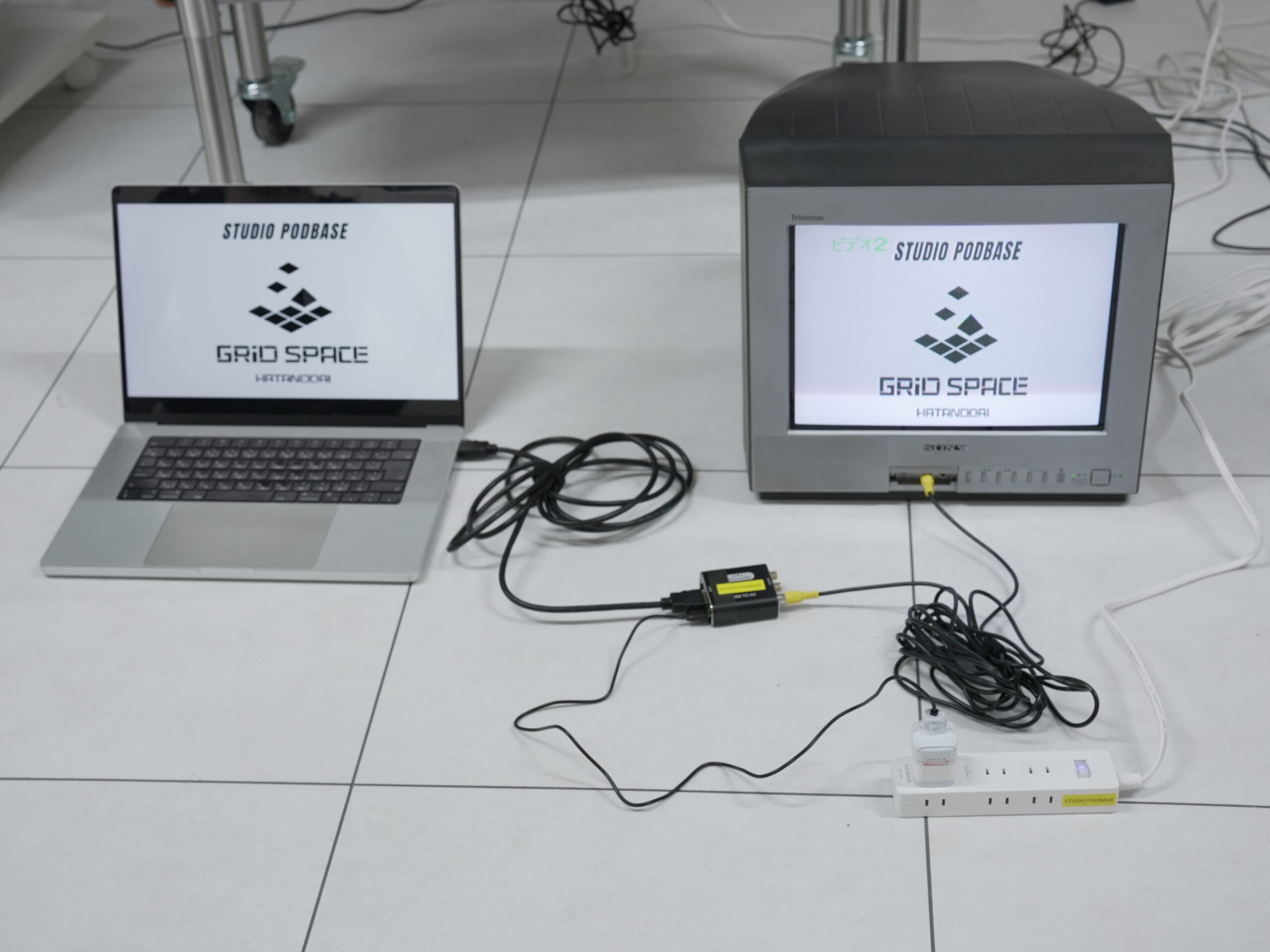 ブラウン管テレビにパソコンの画面を出力する