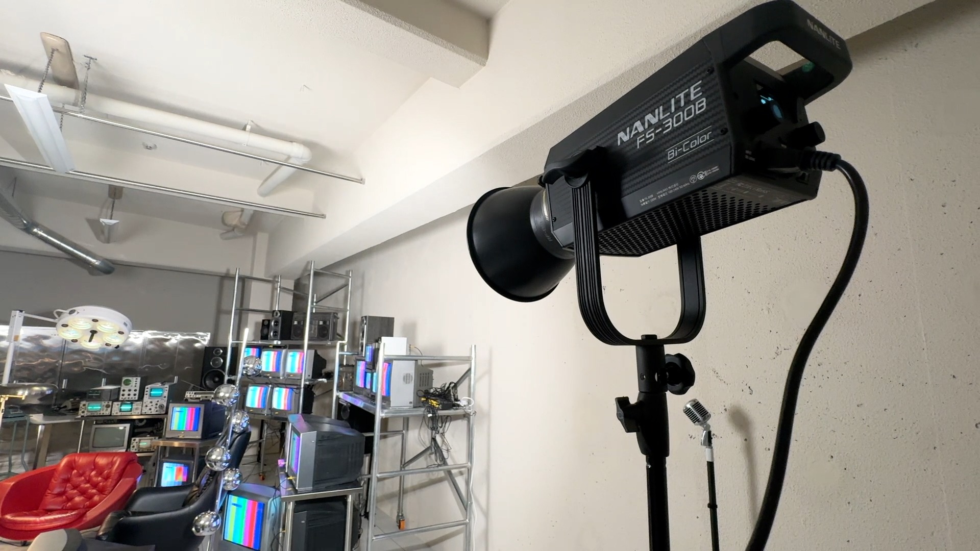 FS-300Bのバックライト