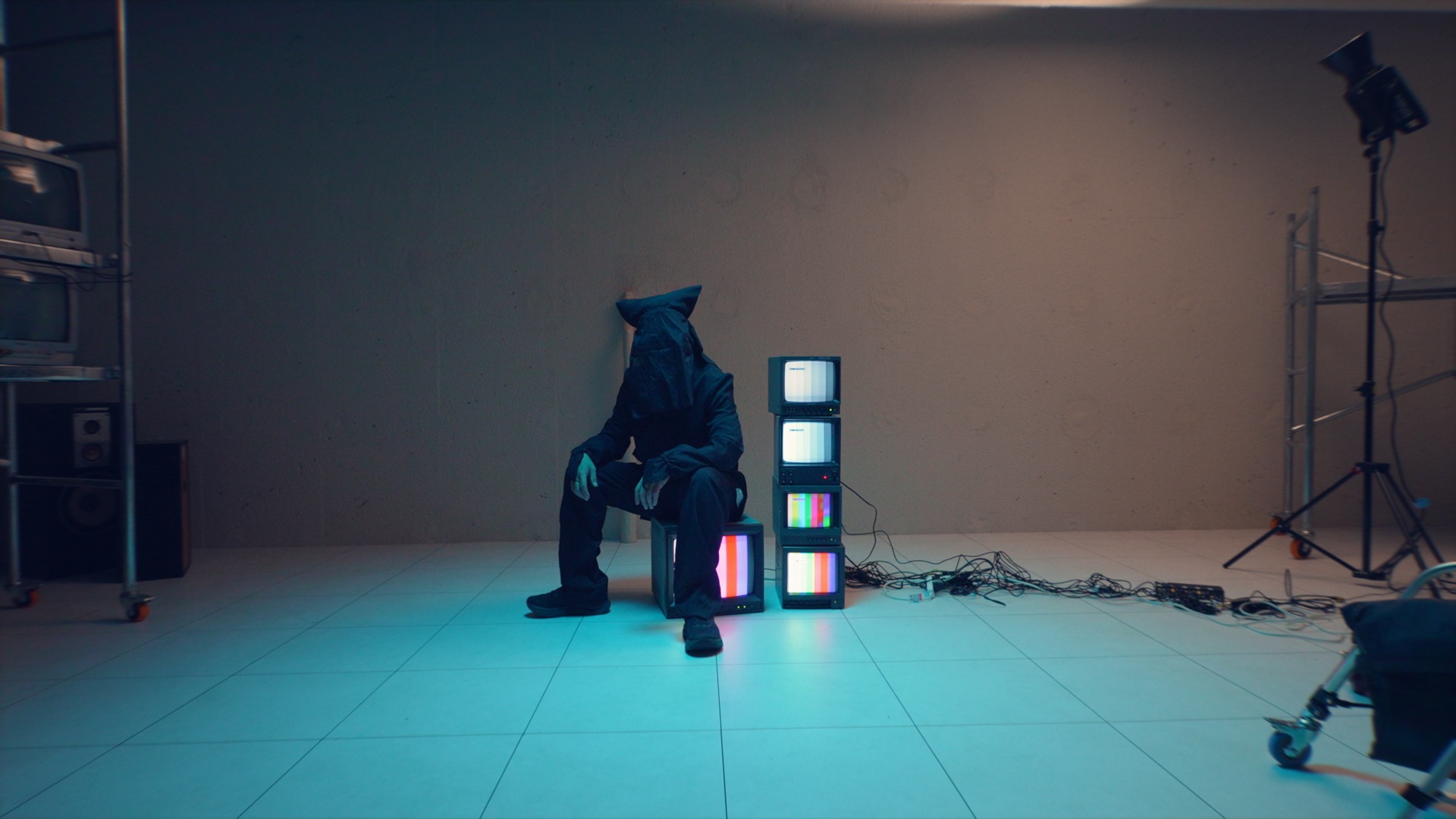 ビデオモニターのMV演出