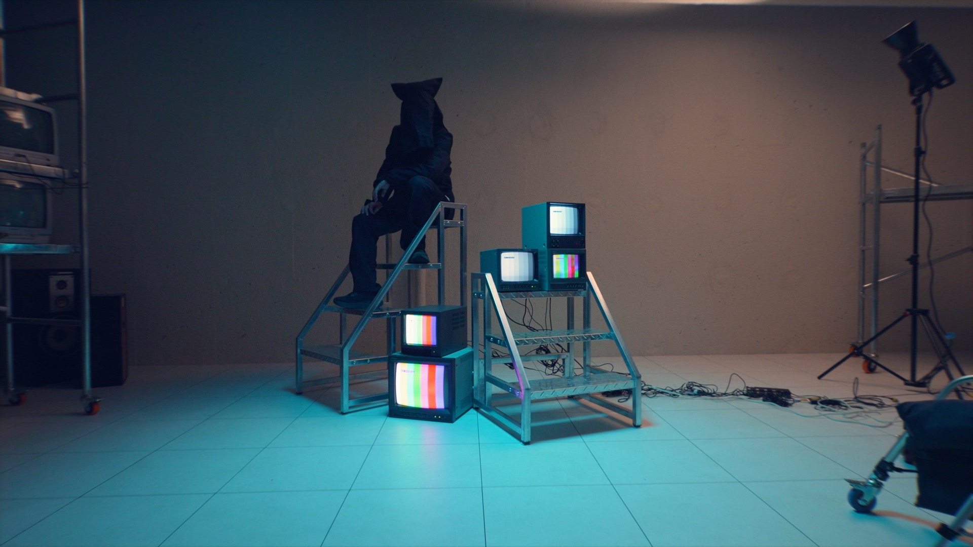 ビデオモニターのMV演出